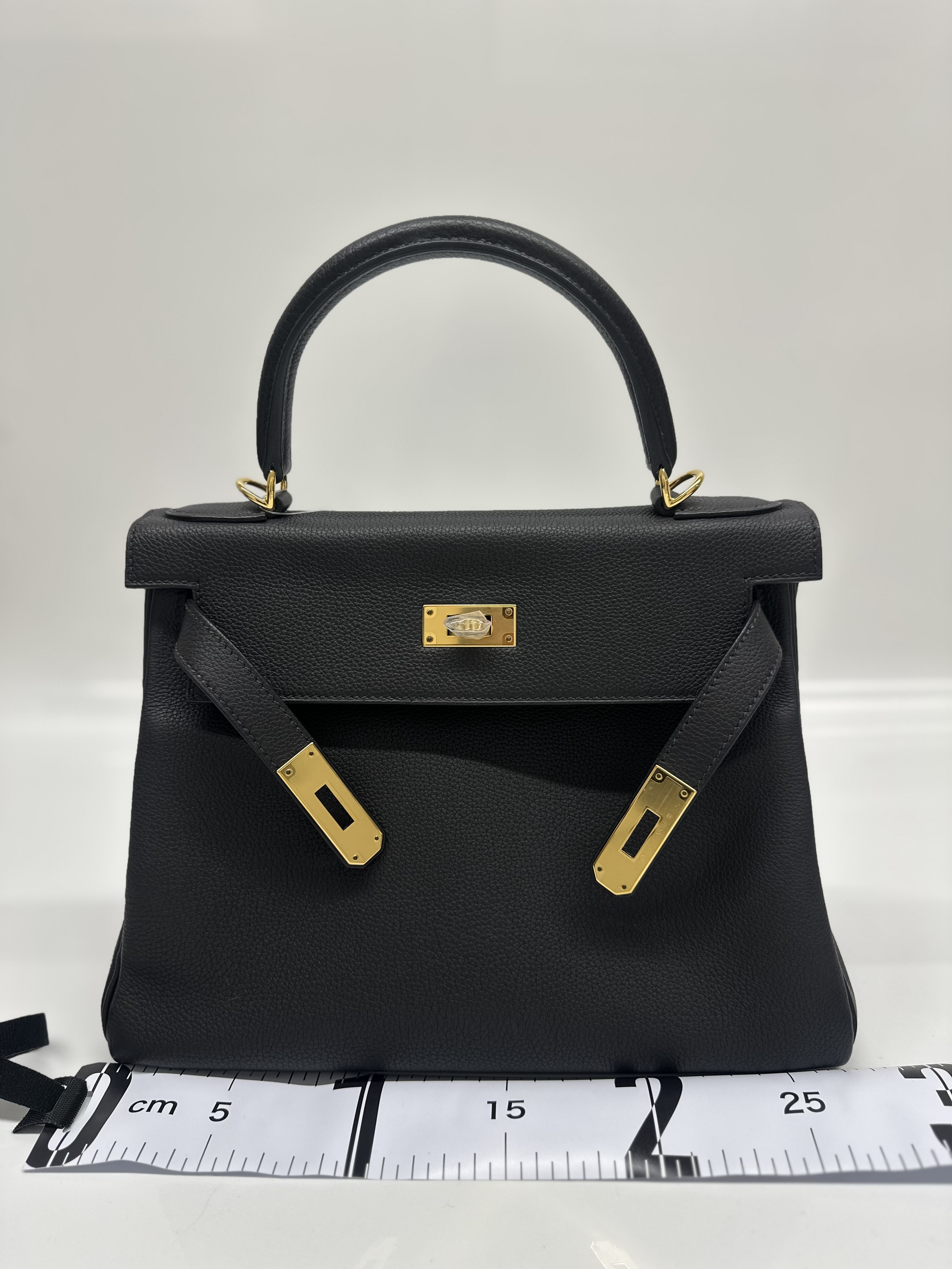 Hermès Kelly 28