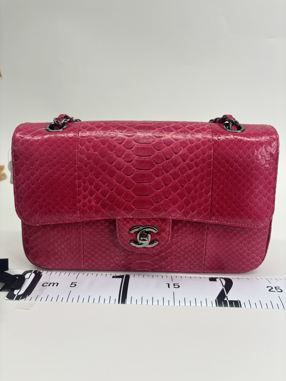 CHANEL PHYTON MATELASSE 25 hover