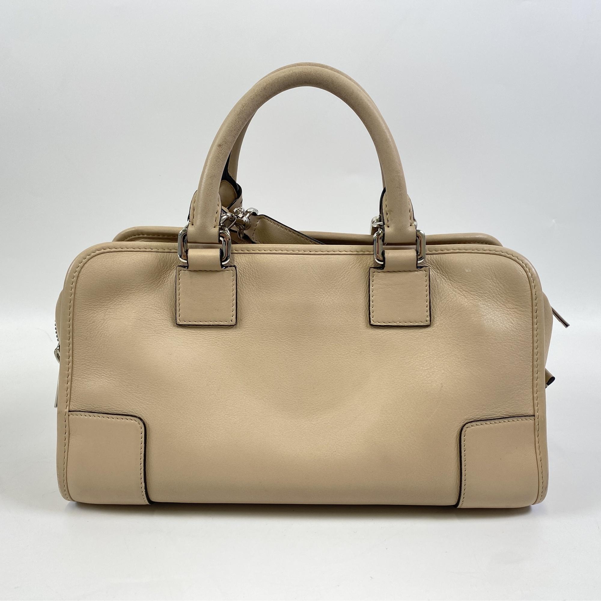Loewe Amazona 28 Beige Leather