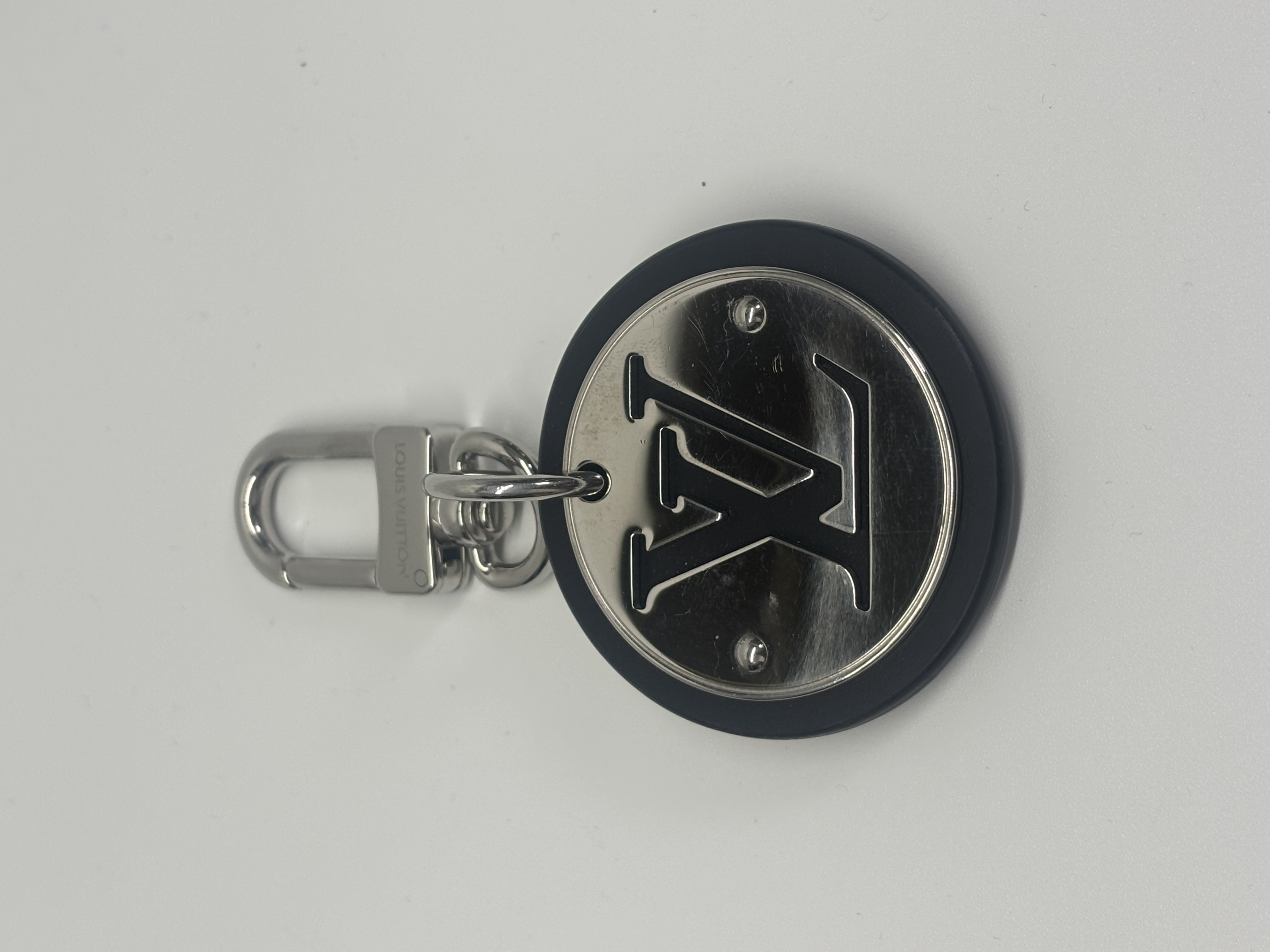 Louis Vuitton Circle Key Ring