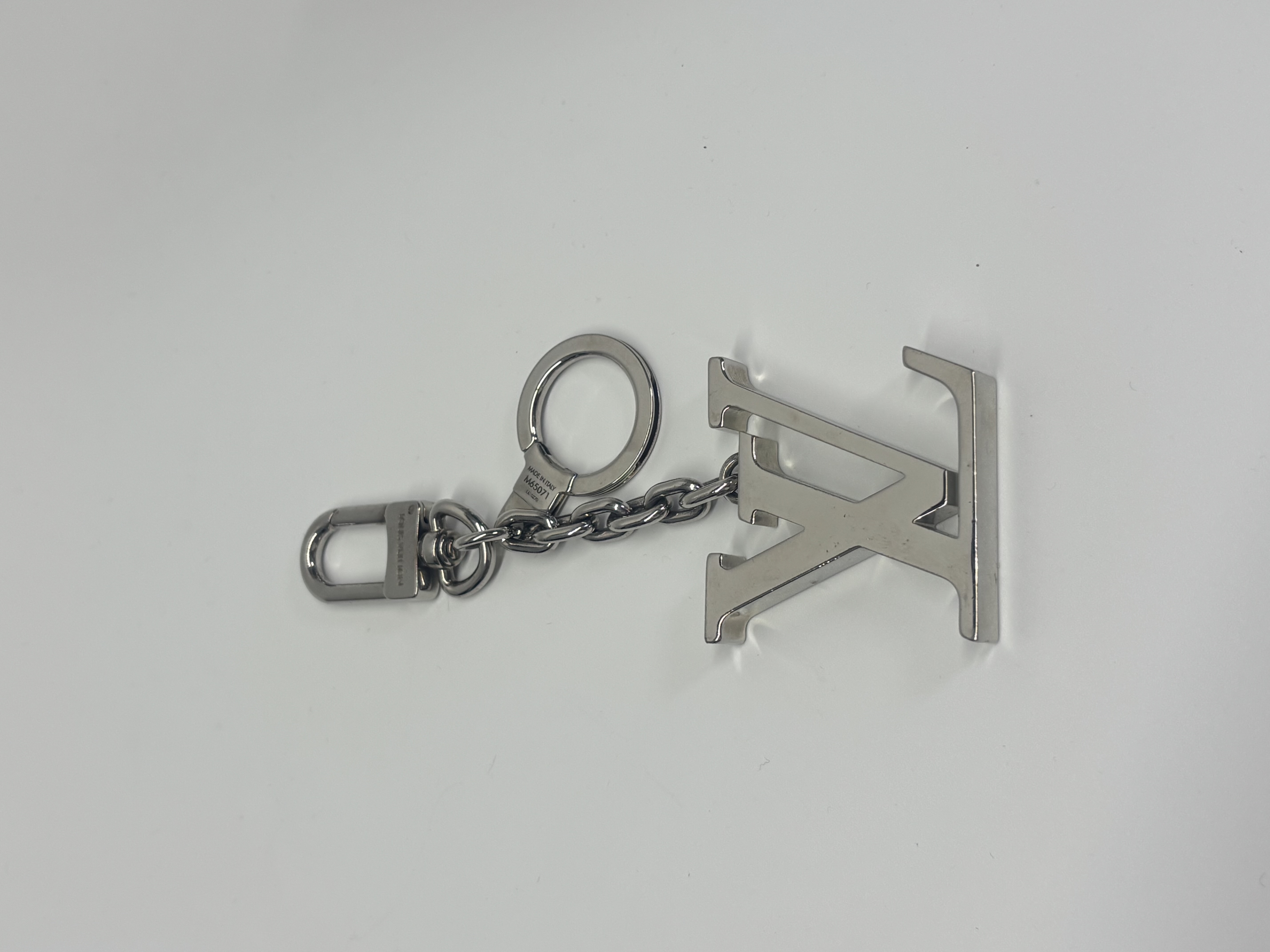 LV PORTE CLEE INITIAL LV