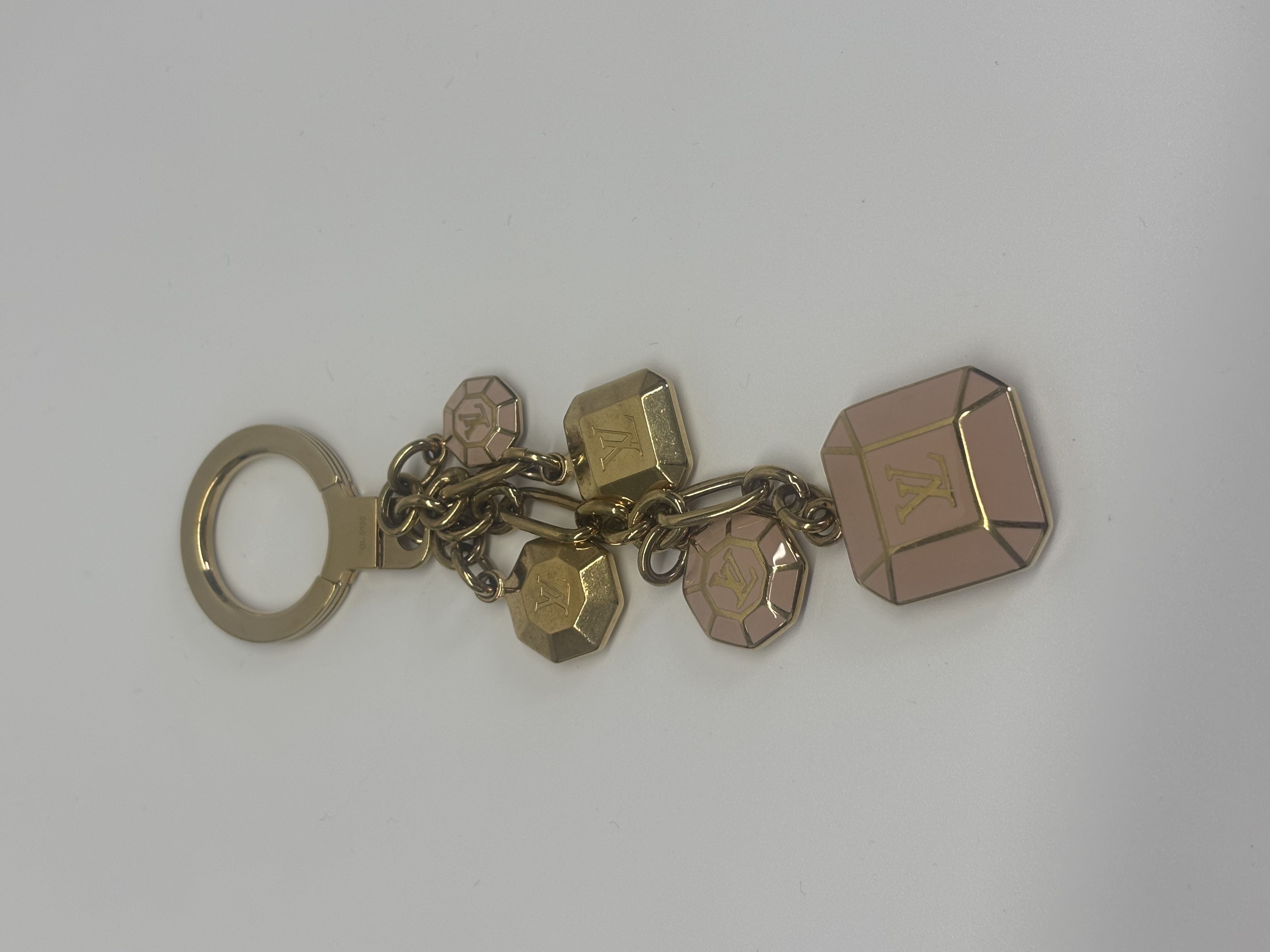 Louis Vuitton Porte Clee Cabochon Rose