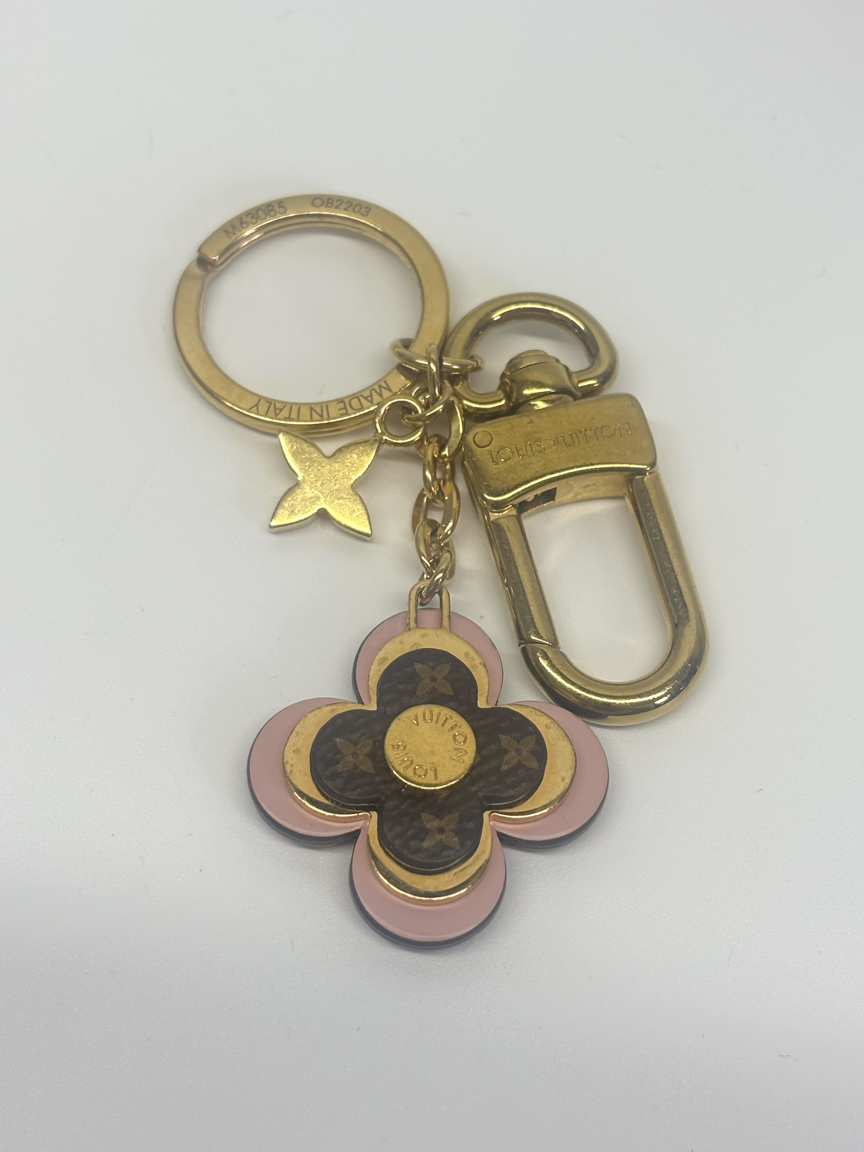 Louis Vuitton Monogram Porte Clee Blooming