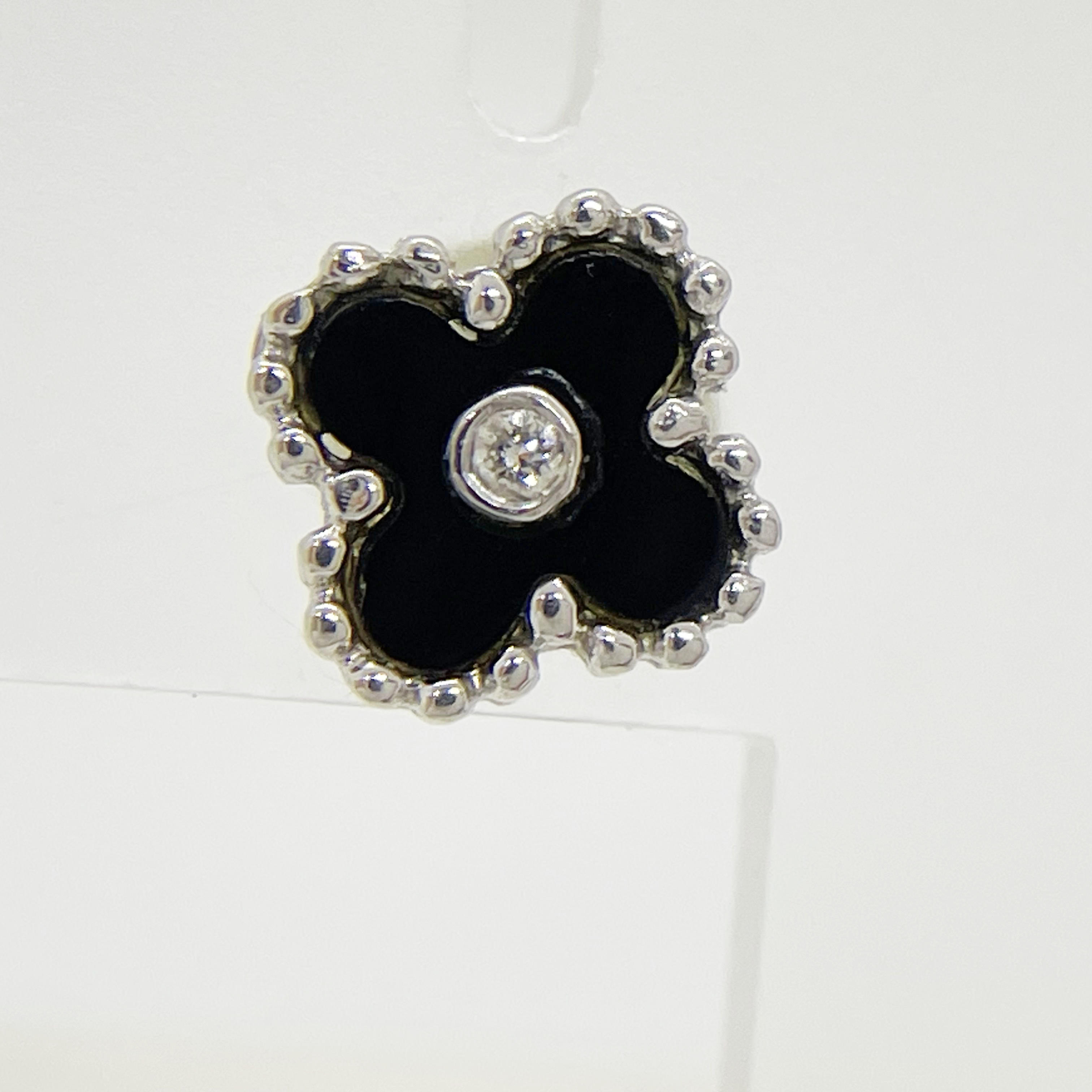Flower Earring hover