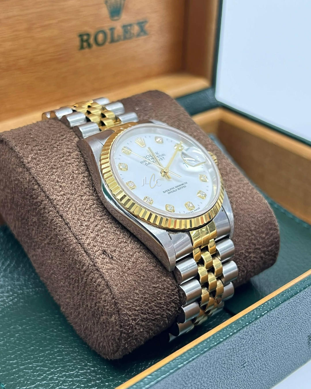 Datejust hover