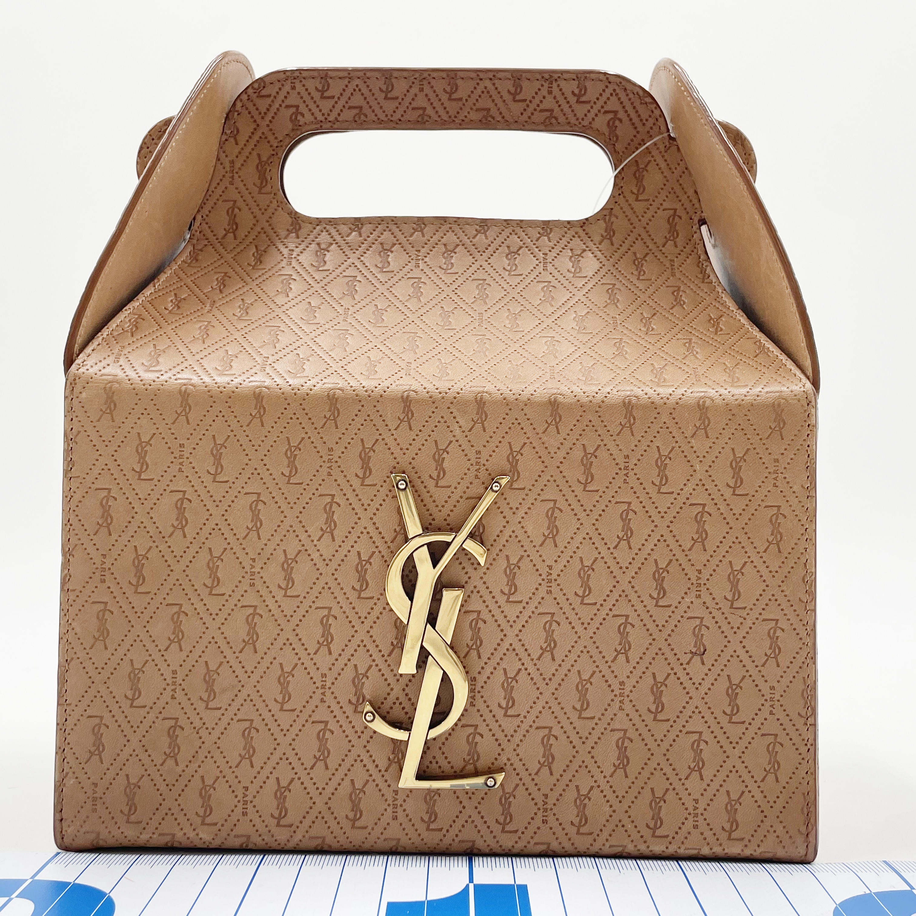 Takeaway Box