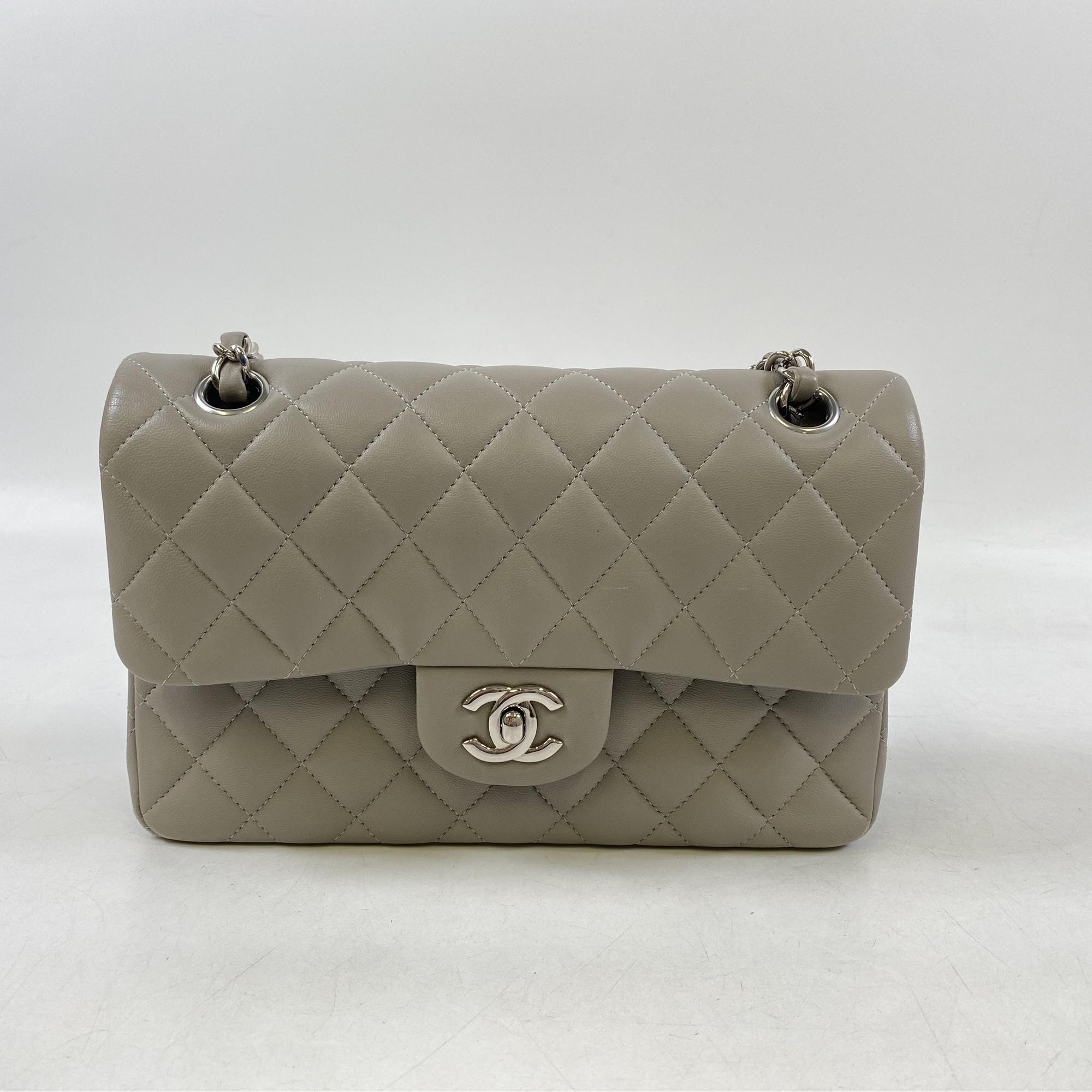 DOUBLE FLAP
