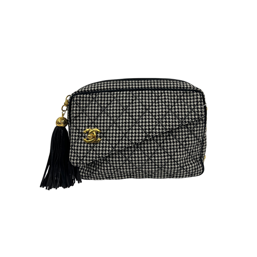 CHANEL FRINGE CHAIN SHOULDER BAG