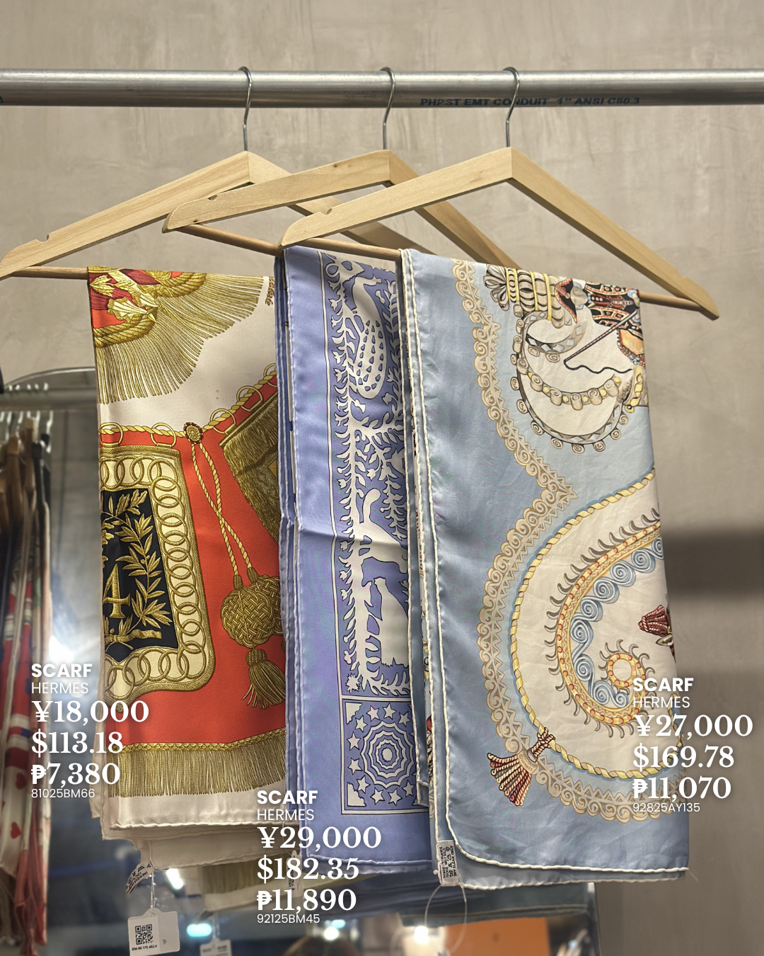 SCARVES COLLECTION